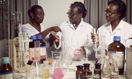 Women in lab