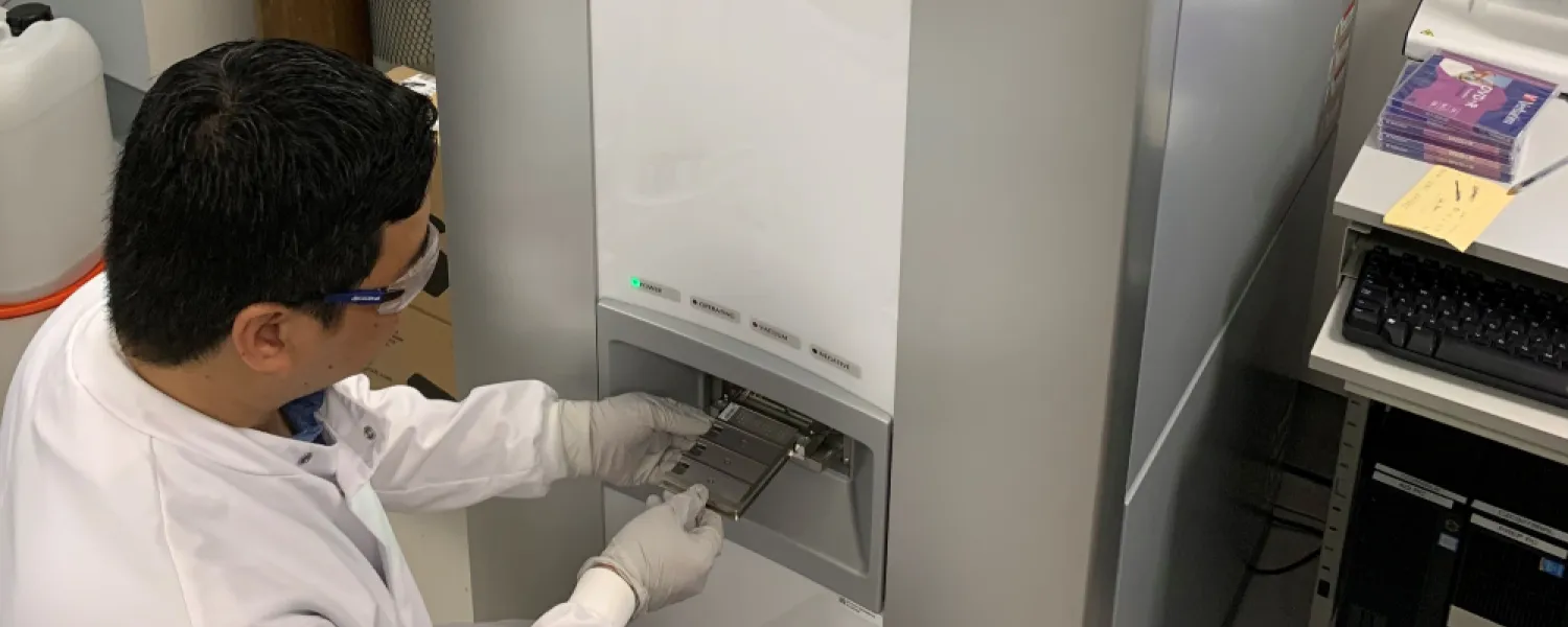 Lead author and DPhil student Yohan Arman loading a MALDI slide into the bioMérieux Vitek-MS used in this study