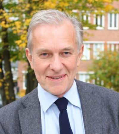 Professor Anders Björkman