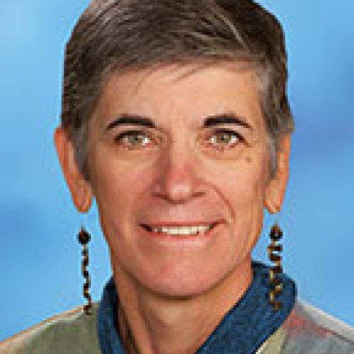 Photo of Dr Heidi Dalton